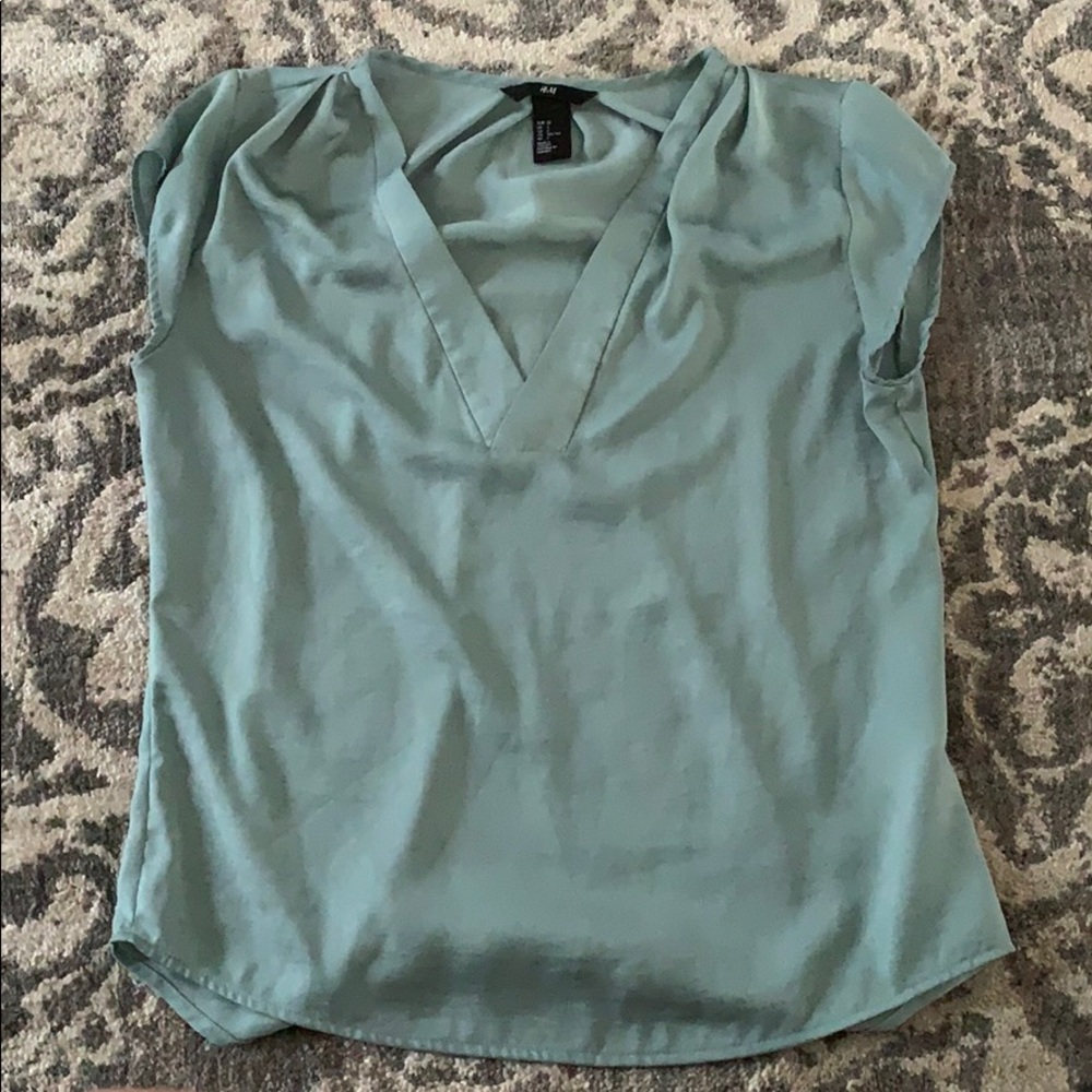Short sleeve shirt
